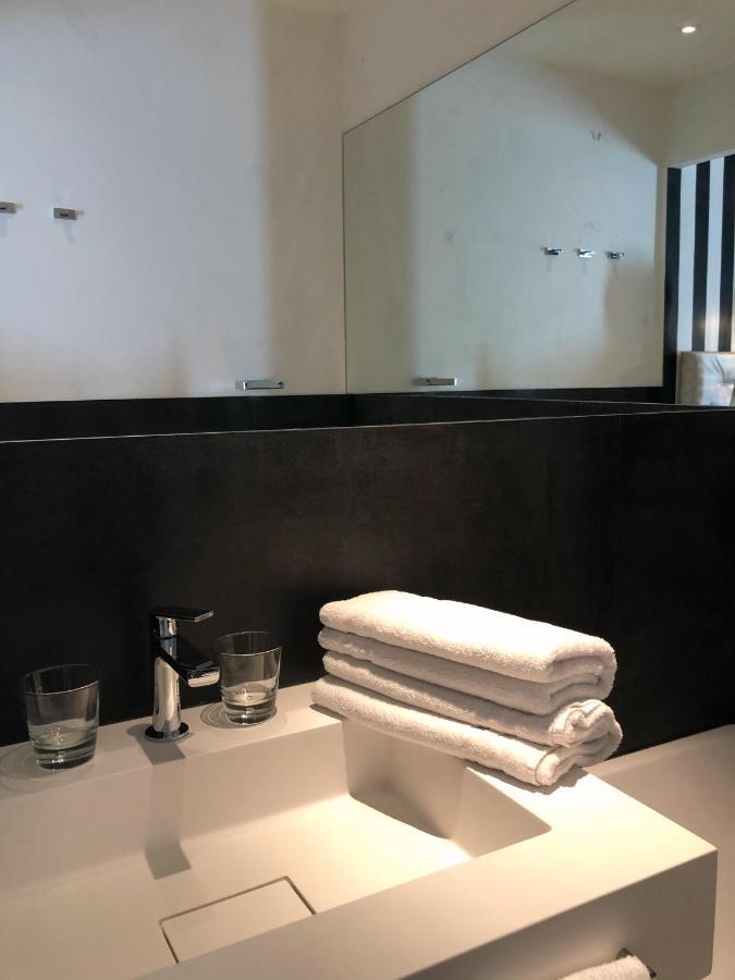 Le Pre Du Moulin - Maison Alonso - Hotel & Restaurant Serignan-du-Comtat ภายนอก รูปภาพ