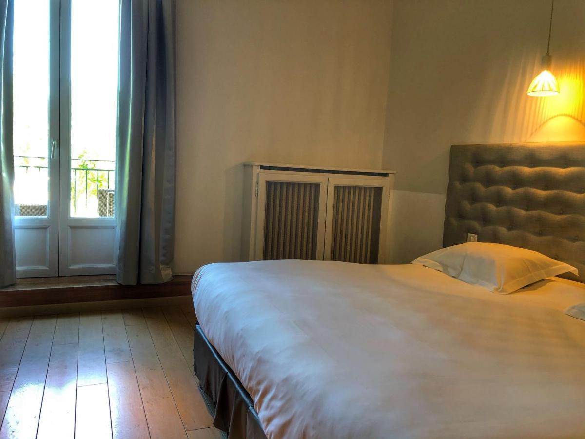 Le Pre Du Moulin - Maison Alonso - Hotel & Restaurant Serignan-du-Comtat ภายนอก รูปภาพ