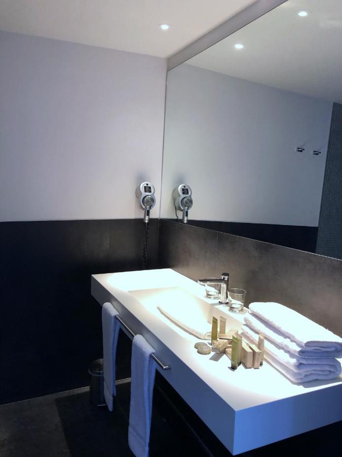 Le Pre Du Moulin - Maison Alonso - Hotel & Restaurant Serignan-du-Comtat ภายนอก รูปภาพ