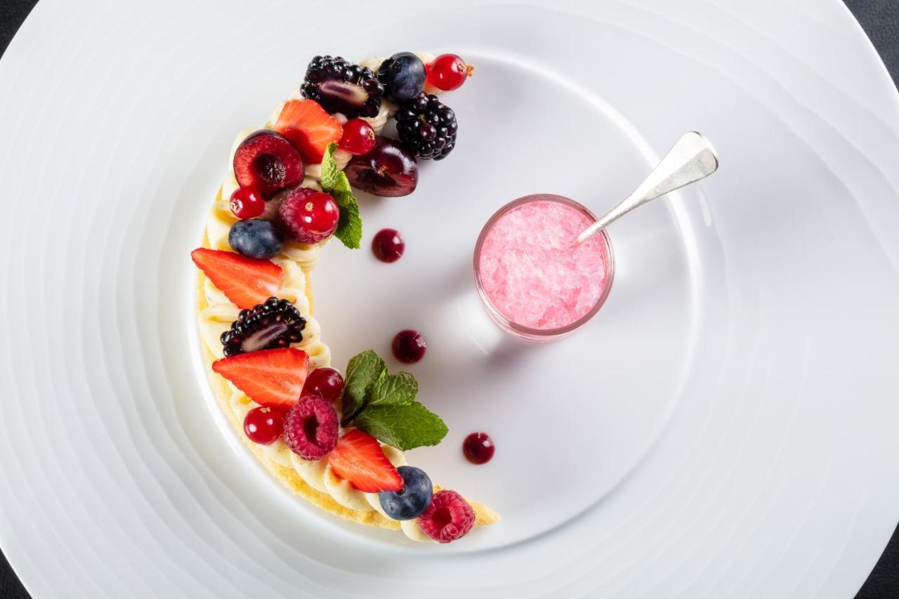 Le Pre Du Moulin - Maison Alonso - Hotel & Restaurant Serignan-du-Comtat ภายนอก รูปภาพ