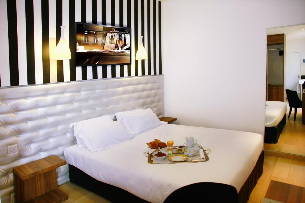 Le Pre Du Moulin - Maison Alonso - Hotel & Restaurant Serignan-du-Comtat ห้อง รูปภาพ